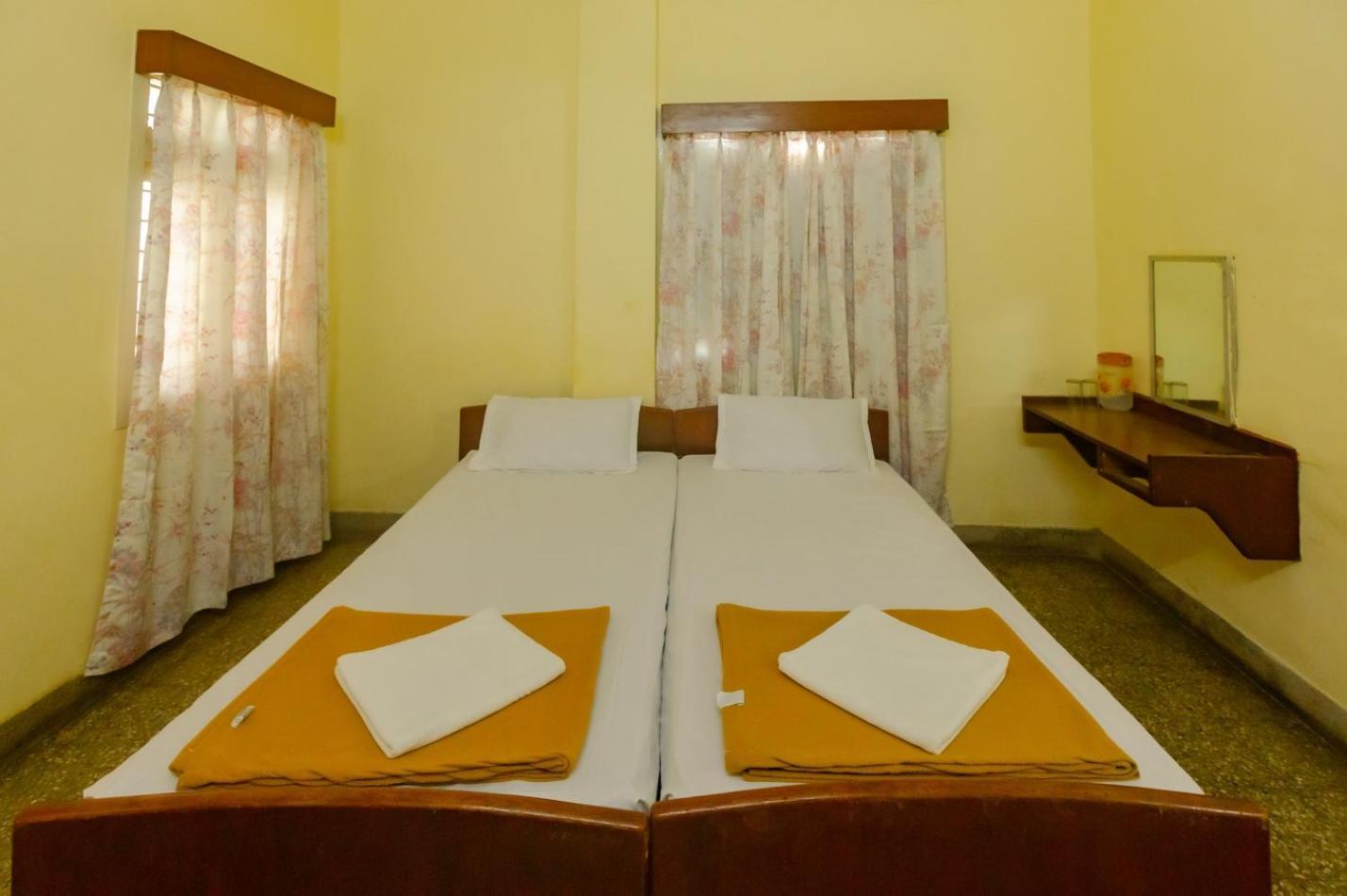 Sri Ramakrishna Hotel 벵갈루루 외부 사진