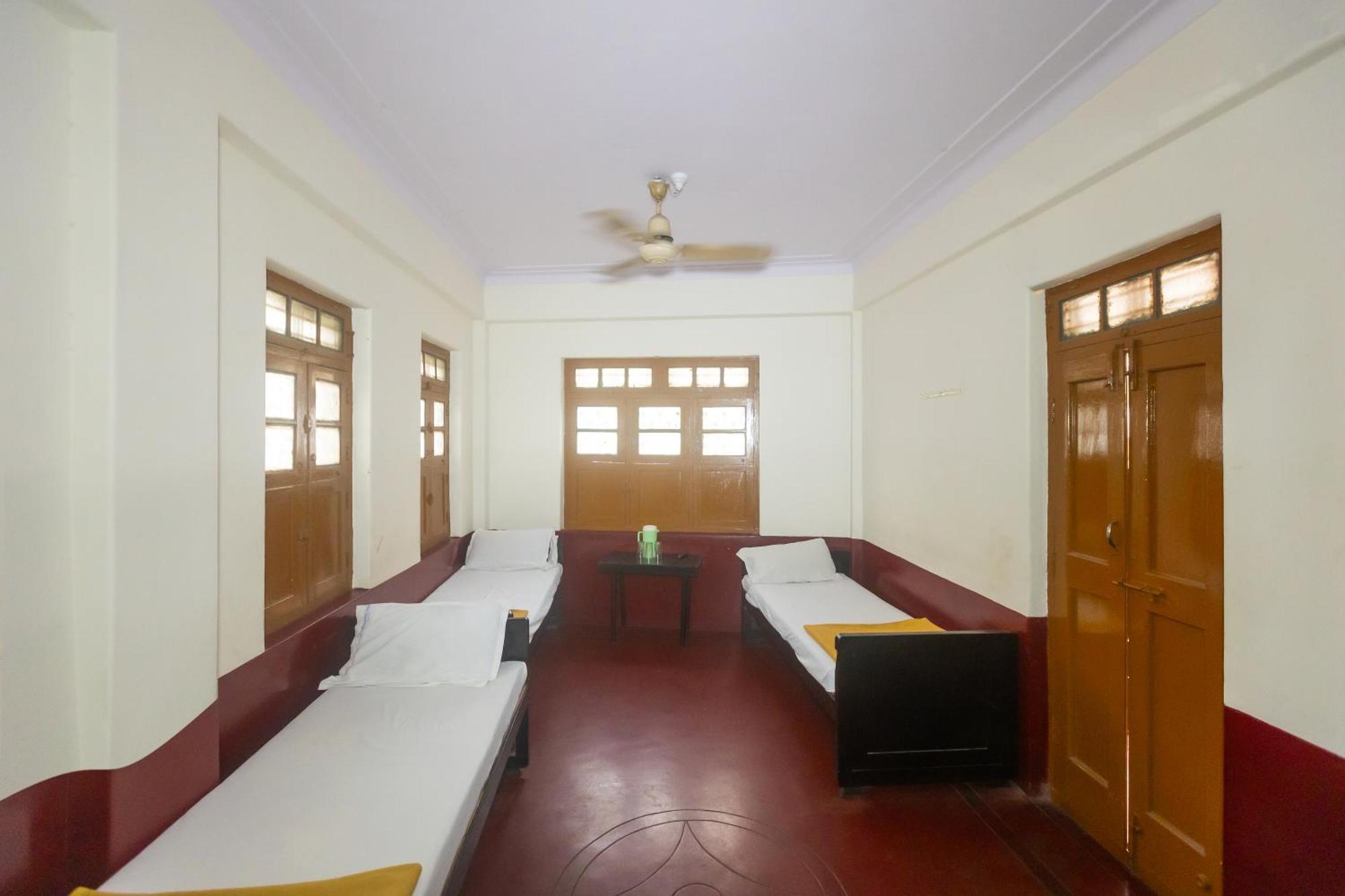 Sri Ramakrishna Hotel 벵갈루루 외부 사진