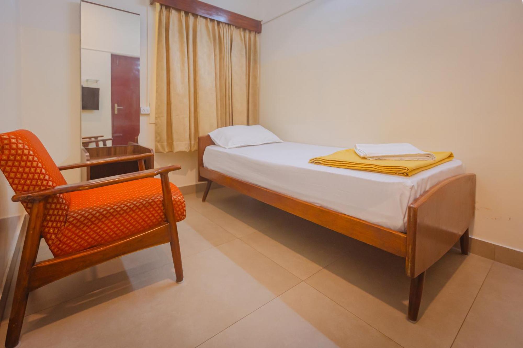 Sri Ramakrishna Hotel 벵갈루루 외부 사진